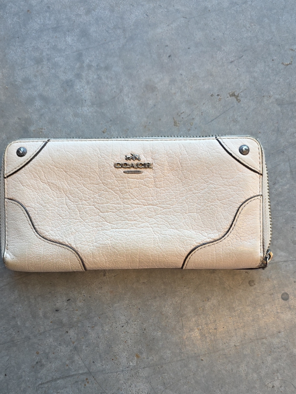Coach Cream Leather Zip Wallet with Silver Hardware